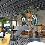 Zurich فندق اسطنبول