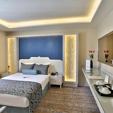 מלון Zurich 4*